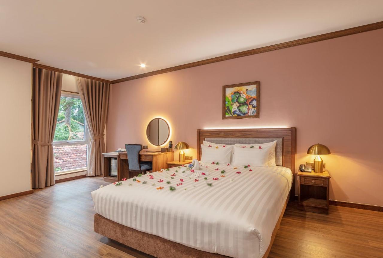 Marigold Hotel Dalat Exterior photo