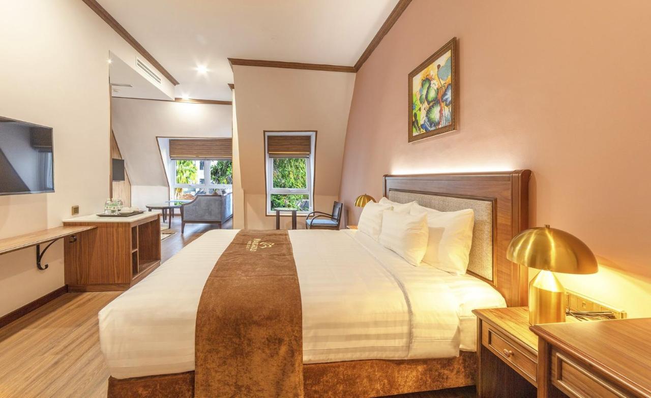 Marigold Hotel Dalat Exterior photo